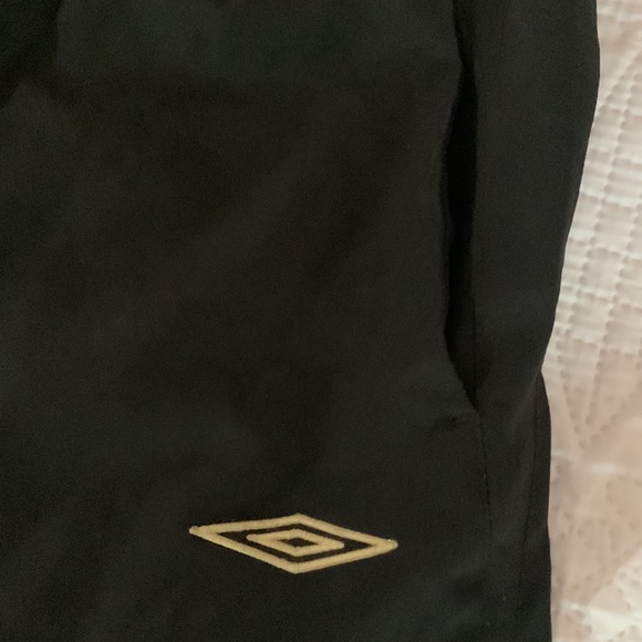 Umbro wind joggers - Picture 3 of 4